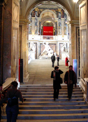 Entry Staircase-Kunsthistorisches Museum