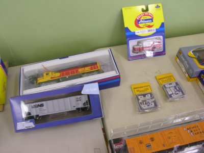 Raffle Prizes from Berkeley Ace Hardware, BLMA, Athearn, Details West, Intermountain shown here.