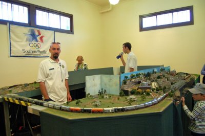 N scale N-trak display in the station. Hi Nick!