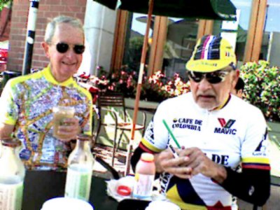 Bob and Jim Lyle at Starbucks in Venice-Sept.07