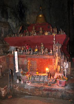 altar in Tham Phum, the upper cave of PakOu