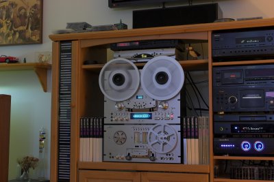 Pioneer RT-909  Pioneer RT-707