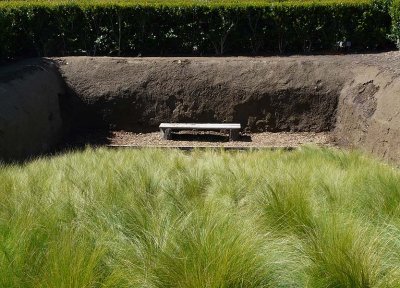 Bench In Pit