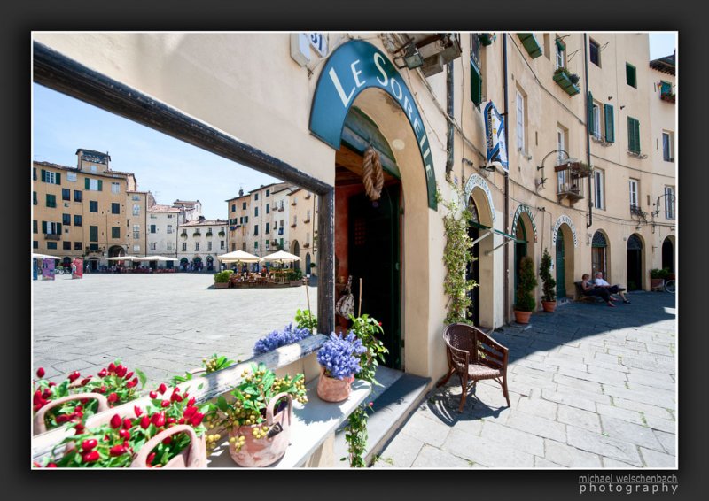 Lucca, Piazza dellAnfiteatro