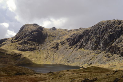 Harrison Stickle and Pavey Ark with Jack's rake visible above Stickle Tarn