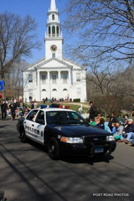 20100321_milford_conn_st_patricks_day_parade_02_police_car.jpg