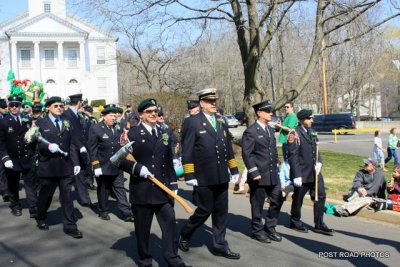 20100321_milford_conn_st_patricks_day_parade_07_fire_department.jpg