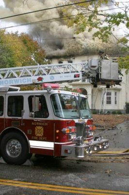 20071112_norwich_fire_washington_st_david_purcell_photo_4109.JPG