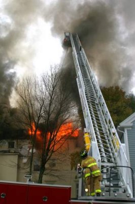 20071112_norwich_fire_washington_st_david_purcell_photo_4204.JPG