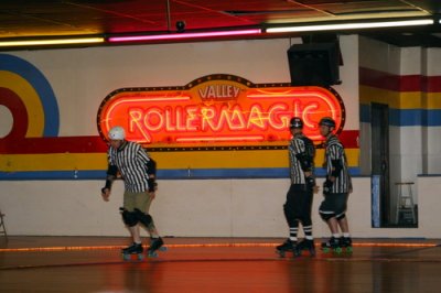 20080406_waterbury_rollermagic_roller_derby-48.JPG