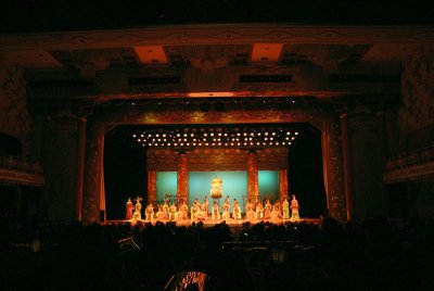 Tang Dynasty show and Dinner 7144.jpg