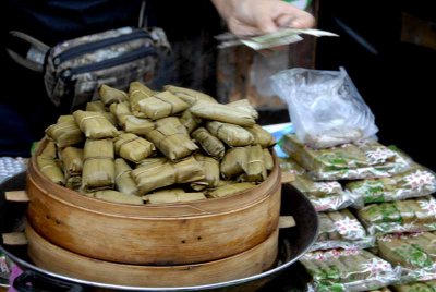 Jongji's - sticky rice wrapped in leaves  038.jpg