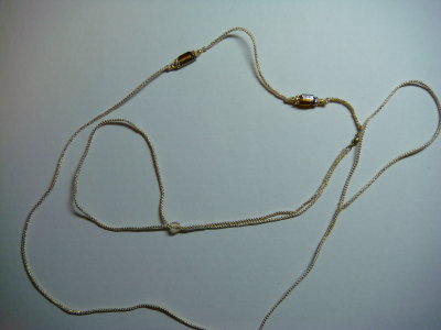 Lead 9-Gold and white cord