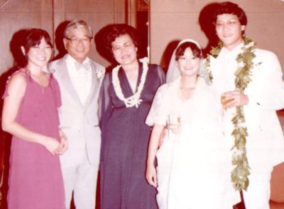 1982 LLs Wedding Family.JPG