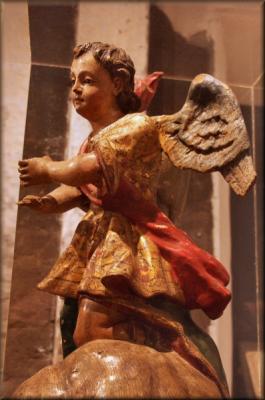 g3/35/379435/3/55394263.angelcarving2.jpg