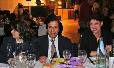 avi prigal & his wife with sharon.jpg