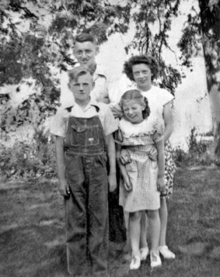 Don, Dorothy, Deane & Leatrice