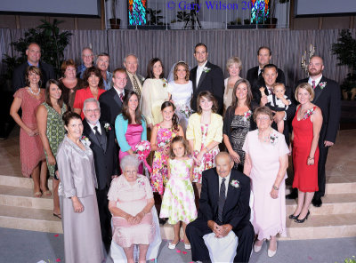 Sherbondy-Dooley/Bride & Groom with Full Extended Family