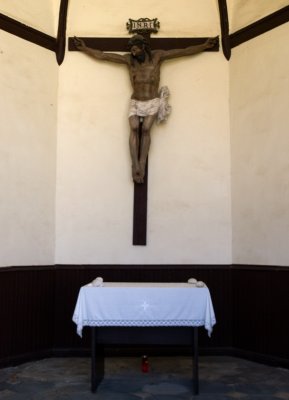 Capilla del Santo Cristo Interior P0021431.jpg