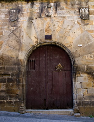 Casa Gebara Portal S. XV P0021407.jpg
