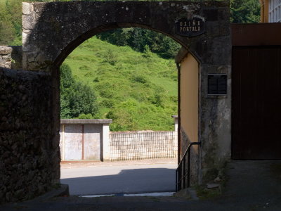Portal de Osina P0021443.jpg