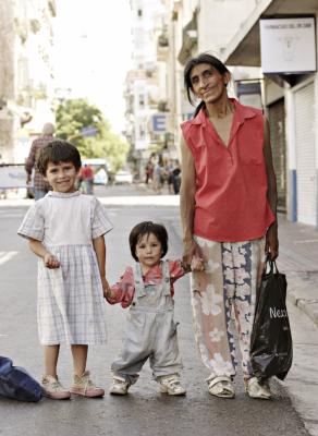 A family from Parque Lezama