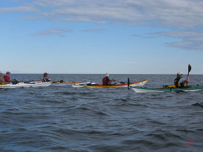 Smårufsig paddling vid start nästa dag.