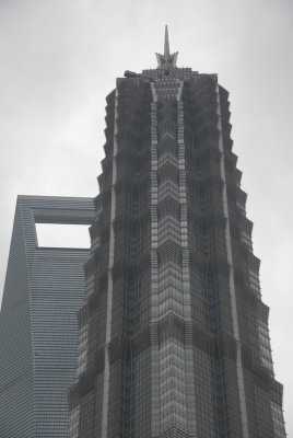 Jin Mao Tower & World Finance Ctr DSC_0422.JPG
