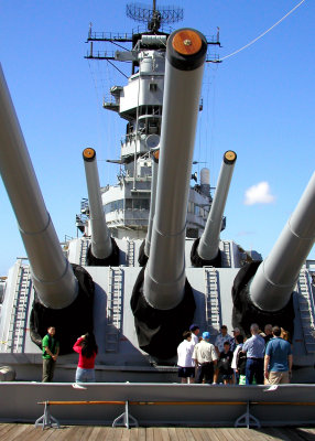 USS Missouri Guns
