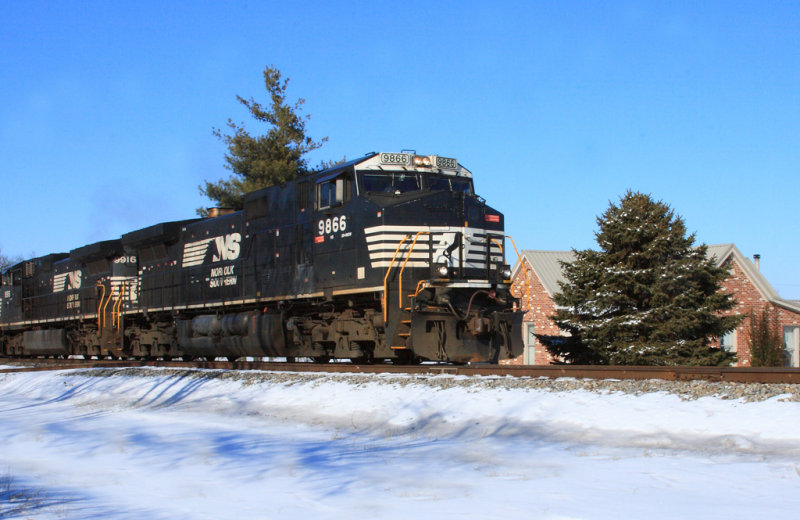 NS 23G leaves the siding at Talmage after a lenghty wait. 