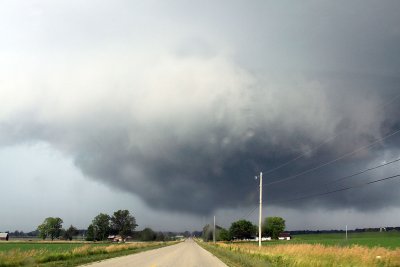 Wall cloud near Ithica that would unleash rain, wind and hail about 30 seconds after I shot this. 