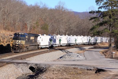 NS 936 grinds up Pilot Mountain 