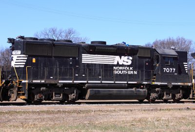 NS 7077 in storage at Debutts
