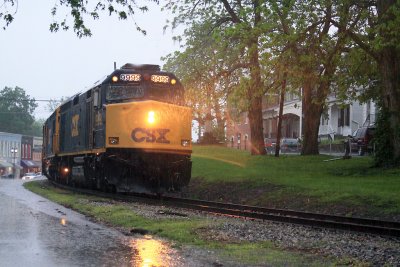 THe CSX Derby train sits in the cold rain at Midway while all the good people of the world board for a trip to the races.  