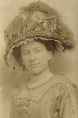 1905 aprox Rose Bloberger