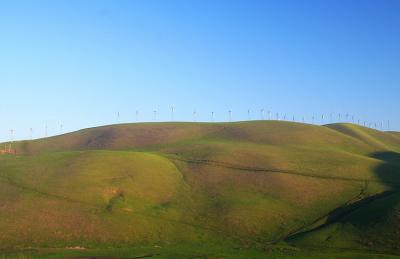 Altmount Pass In Green with Windmills  *  Traveller