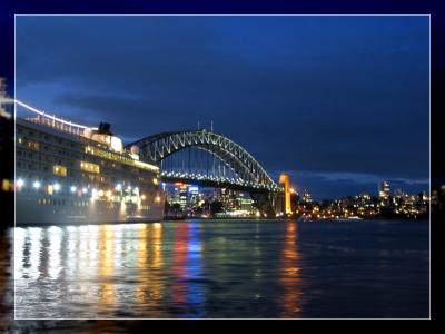 Sydney Harbour Bridge *