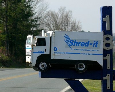 Shred-it Truck