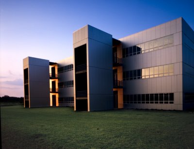 Engr Bldg.jpg
