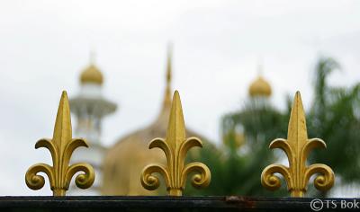 Ubudiah_ Mosque.jpg