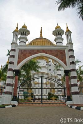 Ubudiah Mosque.jpg