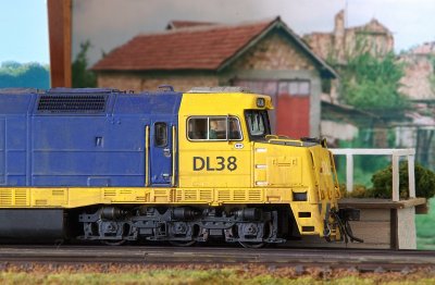 DL 38