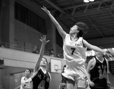 bball81.jpg