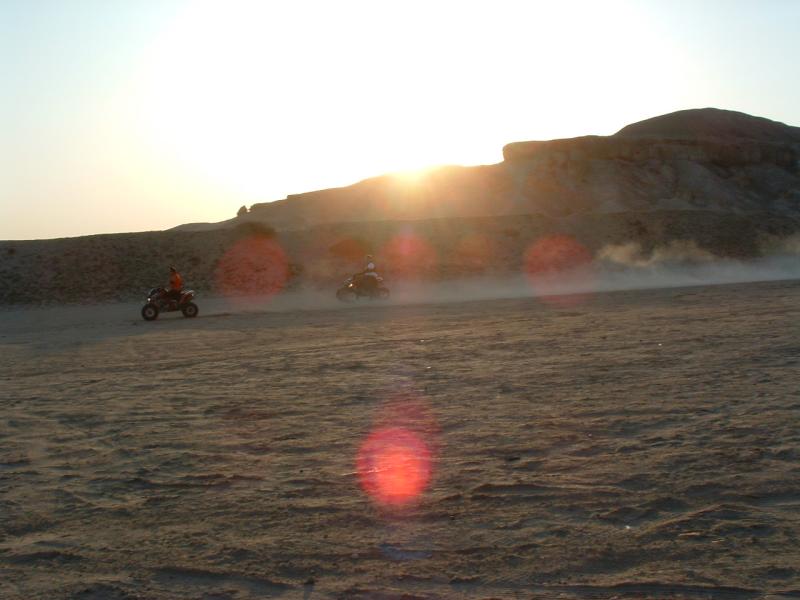 Sunset Drag Racing Kuwait.JPG