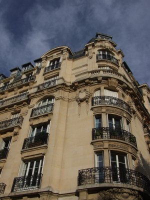 Paris Building.JPG