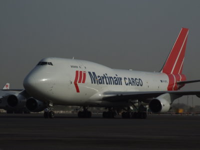 1657 25th August 08 Martinair 747-400 ready for departure at Sharjah Airport.JPG