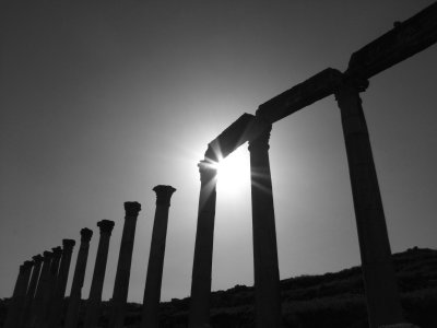 The Cardo Colonnaded Street 12 Jerash Jordan.jpg