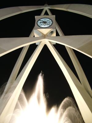 2041 13th Feb 06 Clocktower Roundabout Dubai.JPG