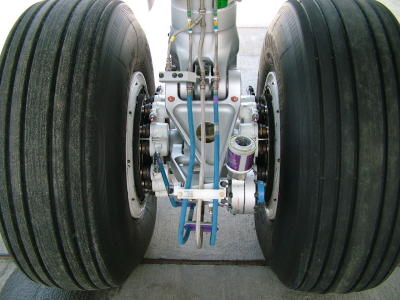 1135 18th Mar 06 New wheels on ABE First Day in Sharjah.JPG