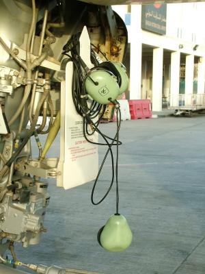 0650 20th Mar 06 Headset.JPG